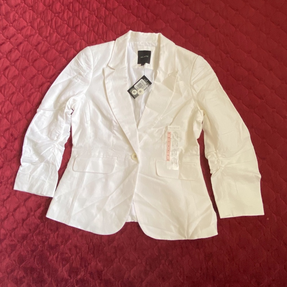 BNWT “THE LIMITED” OFF WHITE BLAZER size #S